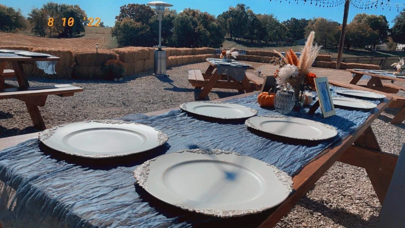 Outside Event Wedding Table Set at Bluegrass Vineyard in Smiths Grove Kentucky